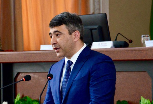 İnam Kərimov: Elmi resursları səfərbər etməklə aqrar sahədə problemlərin həllinə nail olmaq olar