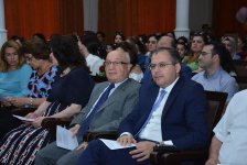 Musiqi məktəbi hesabat konserti keçirib (FOTO)