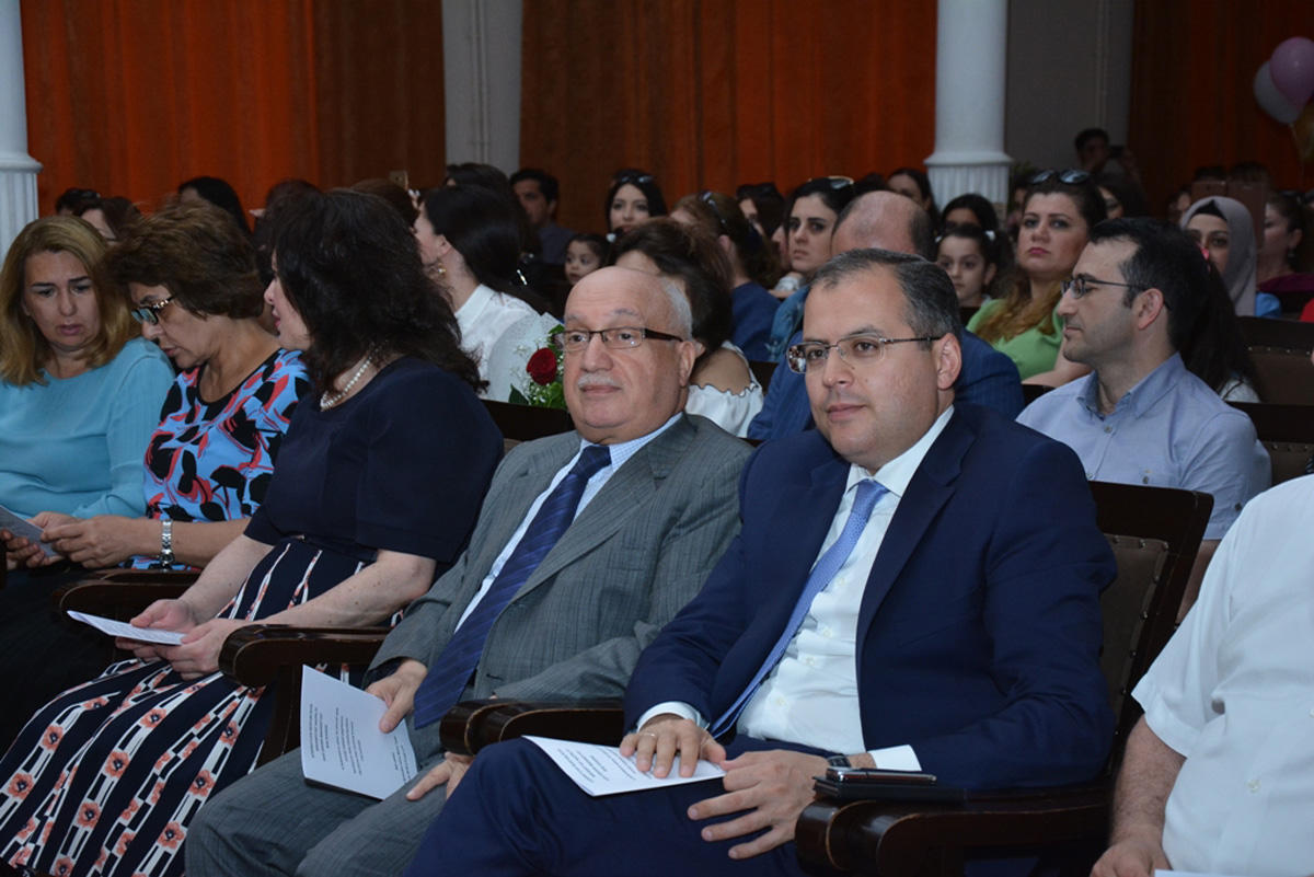Musiqi məktəbi hesabat konserti keçirib (FOTO)