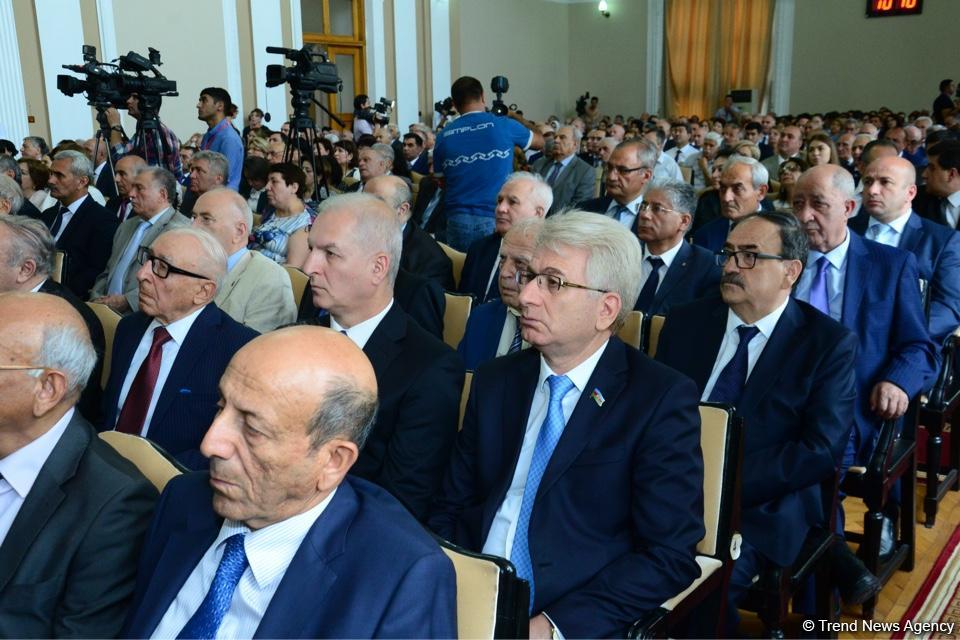 Bu gün AMEA-nın yeni prezidenti və vitse-prezidentləri seçilir (FOTO)