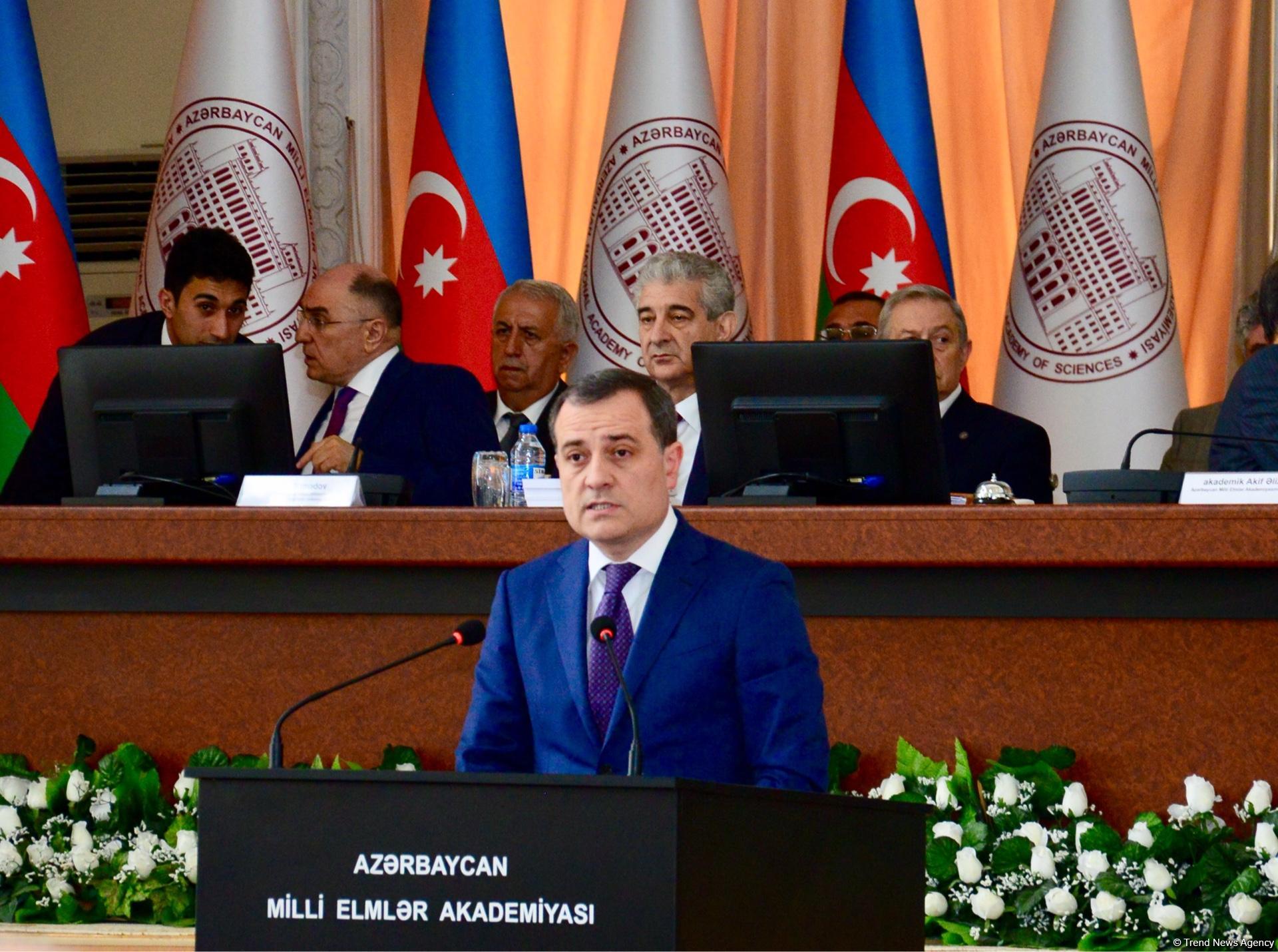 Bu gün AMEA-nın yeni prezidenti və vitse-prezidentləri seçilir (FOTO)