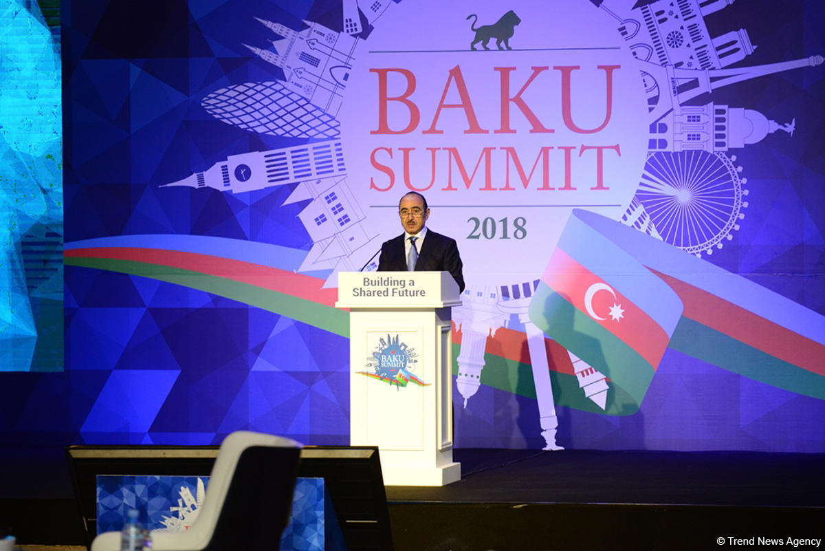 Avropada Mühafizəkarlar və İslahatçılar Alyansının Bakı sammiti başladı (FOTO)
