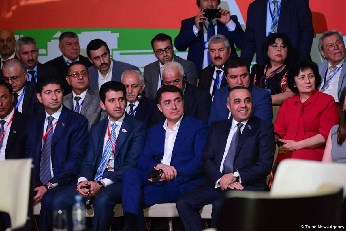 Avropada Mühafizəkarlar və İslahatçılar Alyansının Bakı sammiti başladı (FOTO)
