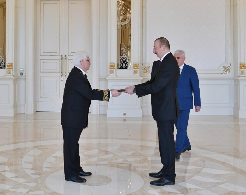 Prezident İlham Əliyev bir sıra ölkələrin yeni səfirlərinin etimadnamələrini qəbul edib (YENİLƏNİB-2) (FOTO)