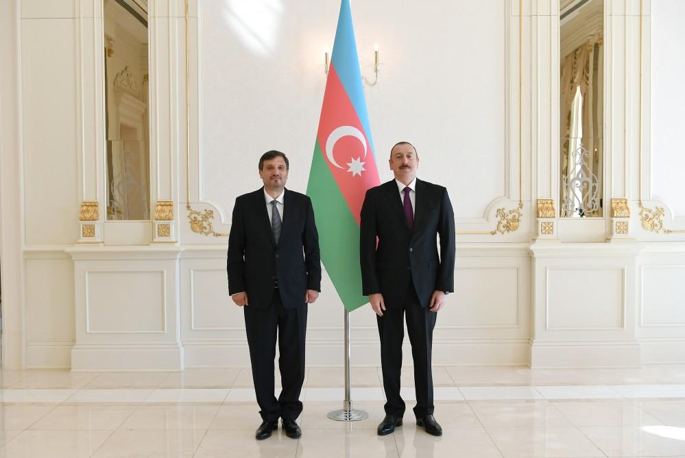 Prezident İlham Əliyev bir sıra ölkələrin yeni səfirlərinin etimadnamələrini qəbul edib (YENİLƏNİB-2) (FOTO)