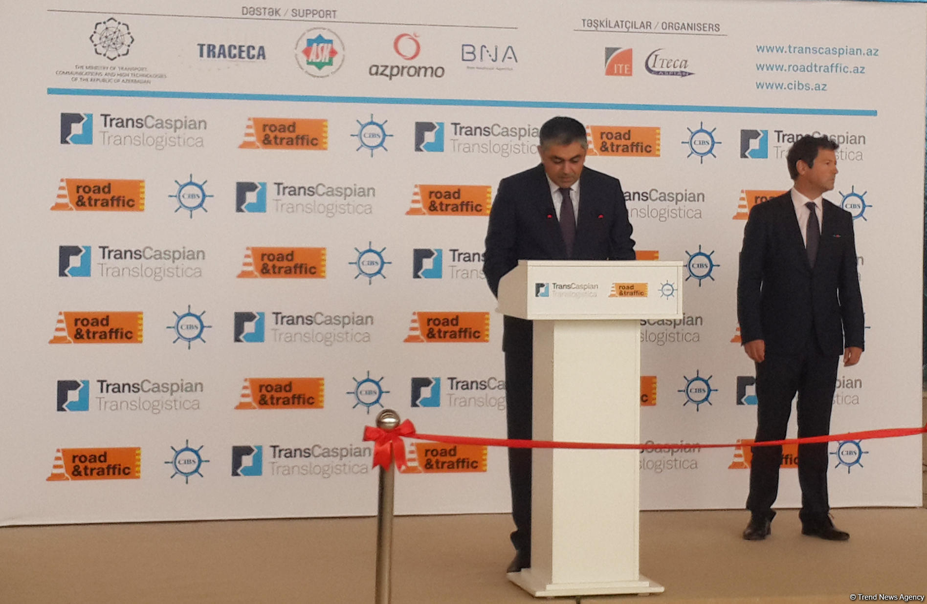 Ramin Quluzadə: Bakı-Tbilisi-Qars dəmir yolu region üçün strateji əhəmiyyətə malikdir