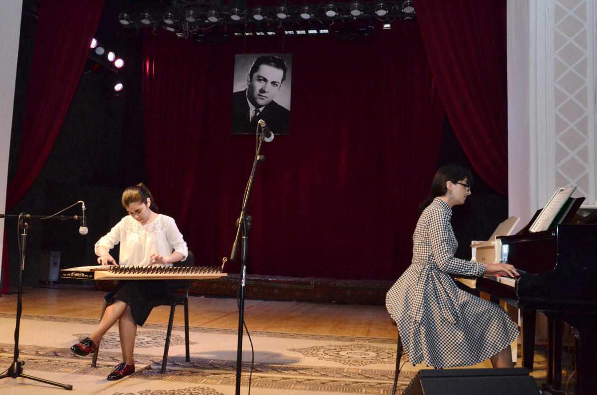 Rəşid Behbudovun anım gününə həsr olunmuş konsert keçirilib (FOTO)