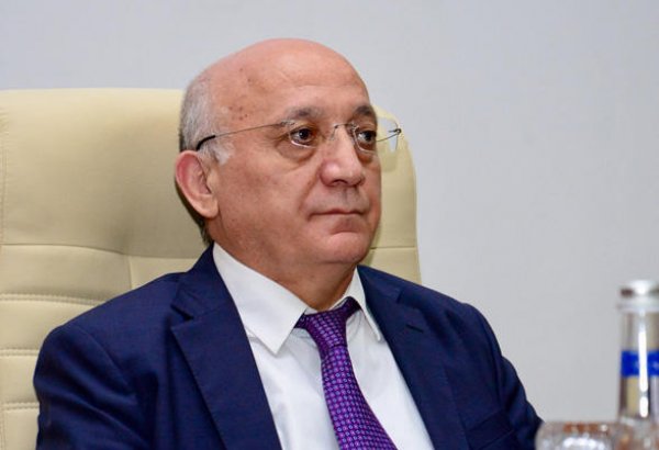 Mübariz Qurbanlı: İlahiyyat İnstitutunun yaradılması gənclərin dini təhsil üçün başqa ölkələrə getməsinin qarşısını alacaq