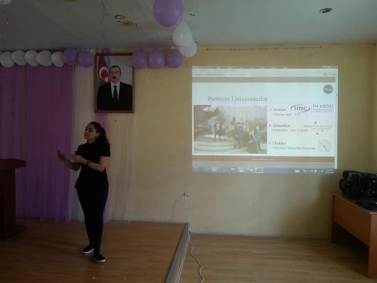 Bölgələrdəki abituriyentlər universitetlərlə daha yaxından tanış olub (FOTO)