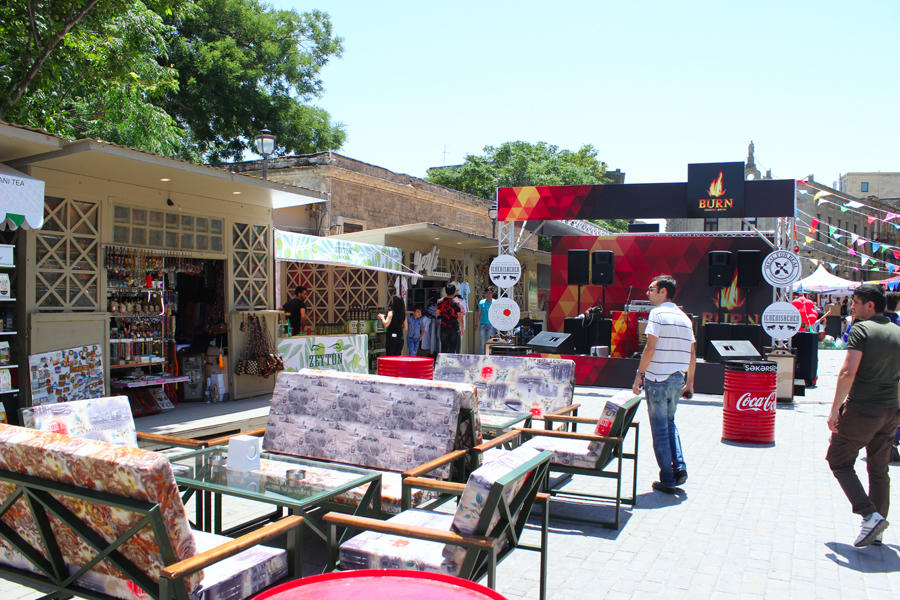İçəri Şəhərdə Baku Summer Food Fest yemək festivalı başladı (FOTO)
