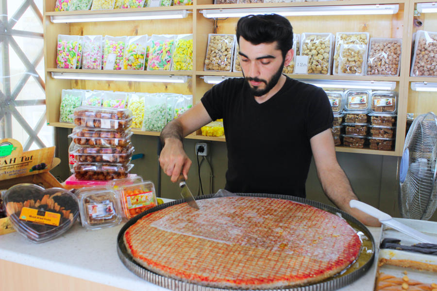 İçəri Şəhərdə Baku Summer Food Fest yemək festivalı başladı (FOTO)