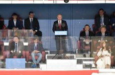 Prezident İlham Əliyev və birinci xanım Mehriban Əliyeva Moskvada futbol üzrə dünya çempionatının təntənəli açılış mərasimində iştirak ediblər (FOTO)
