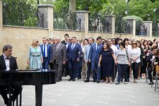 Ramil Qasımovdan Milli Qurtuluş Gününə töhfə - “Vətən nəğməsi” (FOTO/VİDEO)