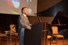 Beynəlxalq Muğam Mərkəzində Milli Qurtuluş gününə həsr olunmuş təntənəli tədbir kecirilib (FOTO)