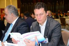 Azərbaycan qeyri-neft ÜDM-ində sığorta yığımlarının payını artırmaq istəyir (FOTO) (YENİLƏNİB)