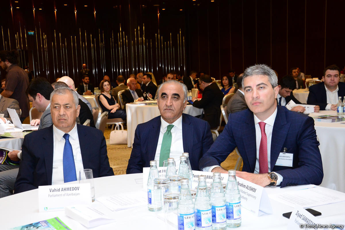 Azərbaycan qeyri-neft ÜDM-ində sığorta yığımlarının payını artırmaq istəyir (FOTO) (YENİLƏNİB)