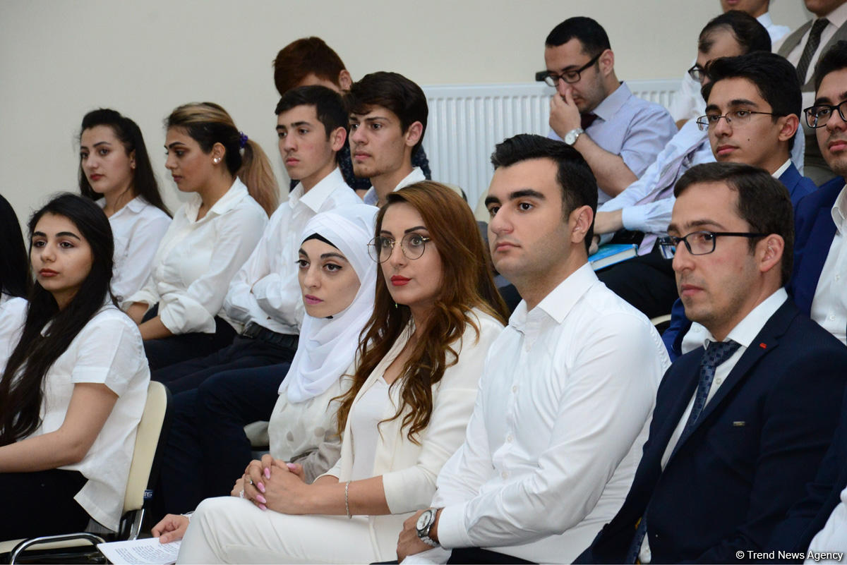 Fərid Cəfərov: Azərbaycan Xalq Cümhuriyyətinin 100 illiyini geniş ictimaiyyətə, xüsusən də gənclərə çatdırmaqda maraqlıyıq (FOTO)