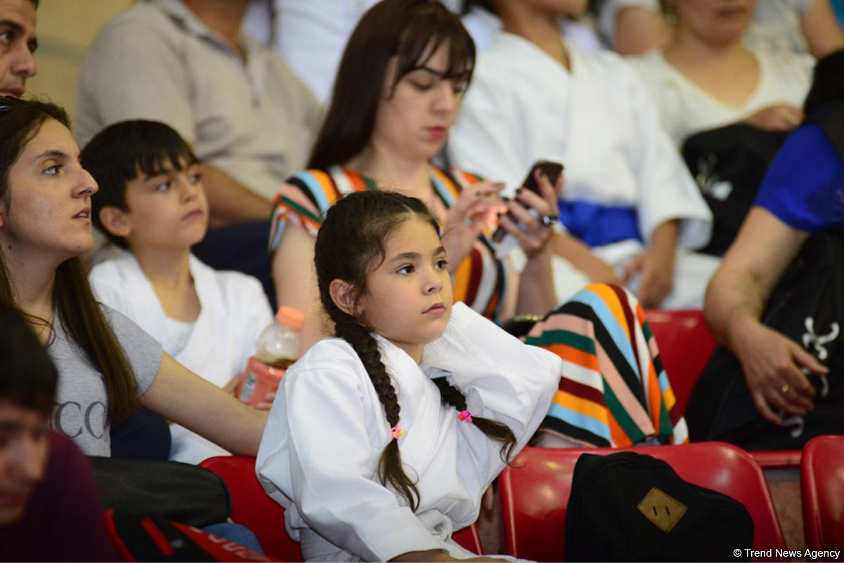 Milli Qəhrəman Albert Aqarunovun xatirəsinə həsr olunan beynəlxalq karate turniri keçirilir (FOTO)