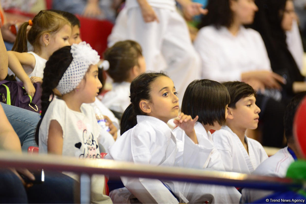 Milli Qəhrəman Albert Aqarunovun xatirəsinə həsr olunan beynəlxalq karate turniri keçirilir (FOTO)