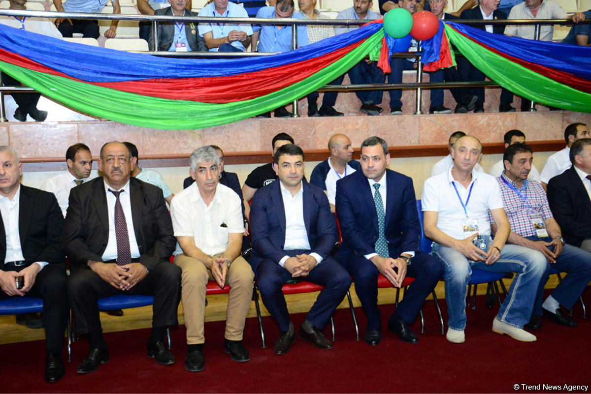 Milli Qəhrəman Albert Aqarunovun xatirəsinə həsr olunan beynəlxalq karate turniri keçirilir (FOTO)