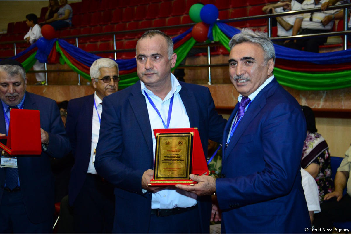 Milli Qəhrəman Albert Aqarunovun xatirəsinə həsr olunan beynəlxalq karate turniri keçirilir (FOTO)