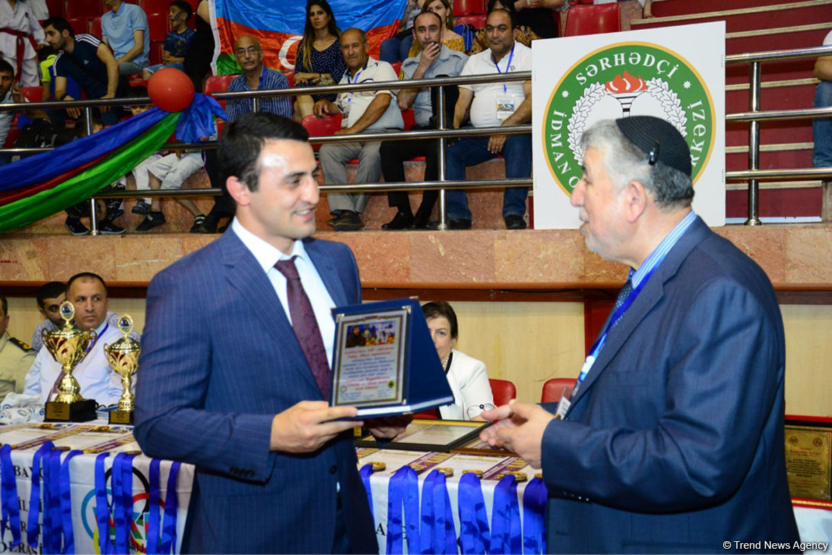 Milli Qəhrəman Albert Aqarunovun xatirəsinə həsr olunan beynəlxalq karate turniri keçirilir (FOTO)