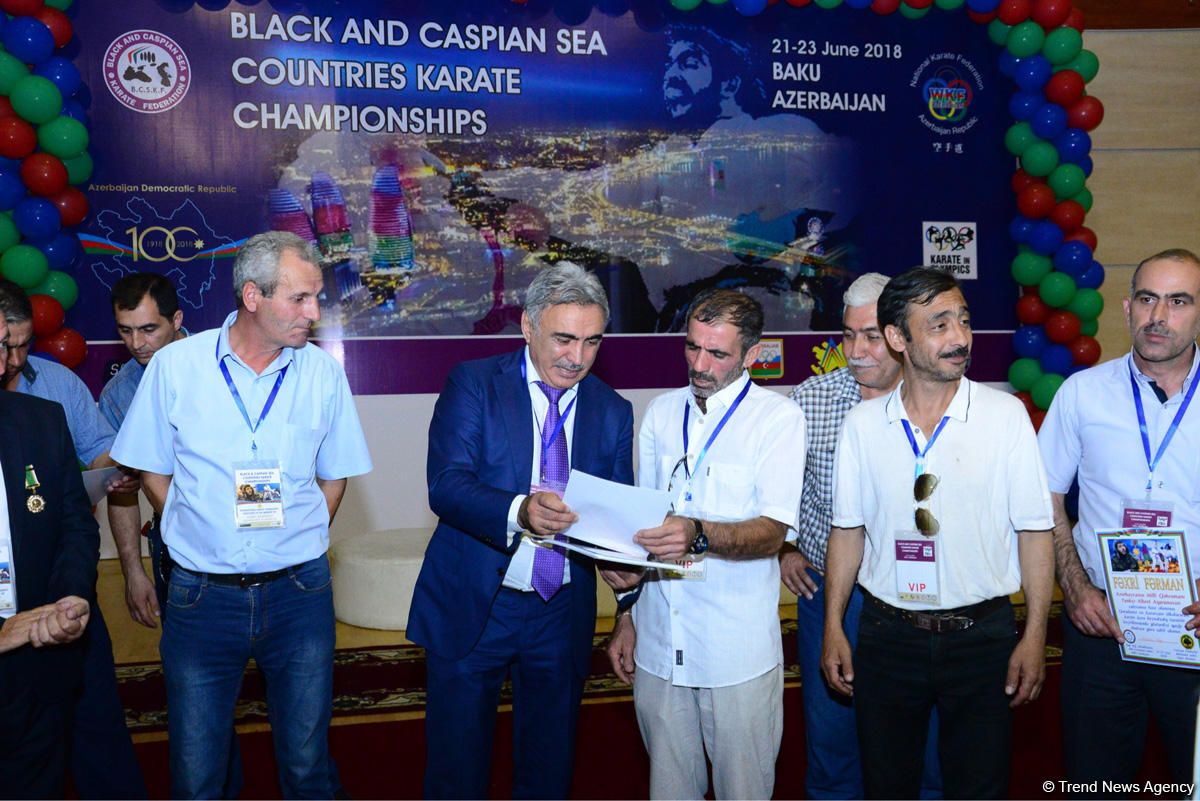 Milli Qəhrəman Albert Aqarunovun xatirəsinə həsr olunan beynəlxalq karate turniri keçirilir (FOTO)