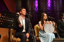 Beynəlxalq Muğam Mərkəzində tələbələrin konserti keçirilib (FOTO)