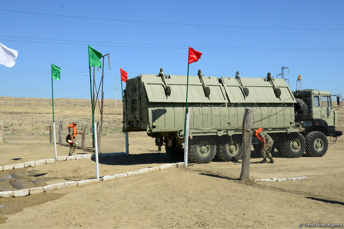 Mühəndis-İstehkam Qoşunları təlim keçirib (FOTO/VİDEO)