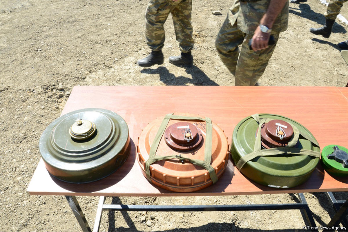 Mühəndis-İstehkam Qoşunları təlim keçirib (FOTO/VİDEO)