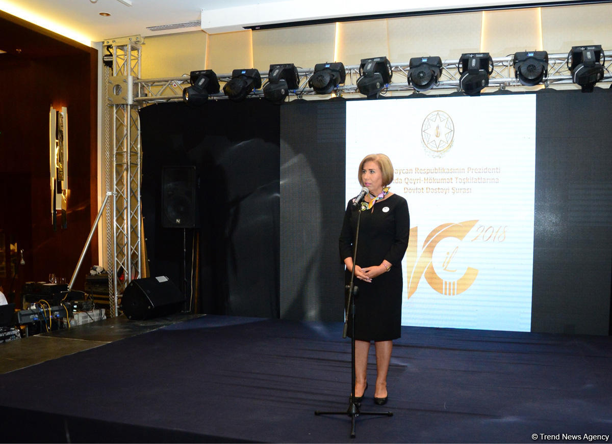 Əli Həsənov: Sevindirici haldır ki, QHT-lərin 99 faizi dövlətçiliyi təbliğ edir (YENİLƏNİB) (FOTO)
