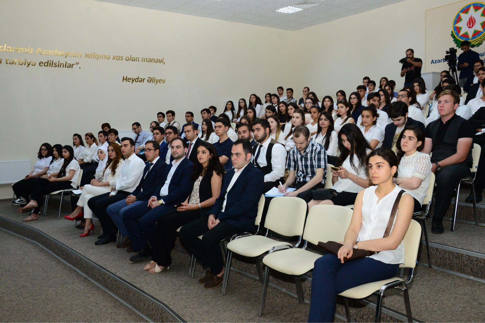 "Azərbaycan Xalq Cümhuriyyəti Parlamentinin Simulyasiyası" adlı tədbir keçirilib (FOTO)