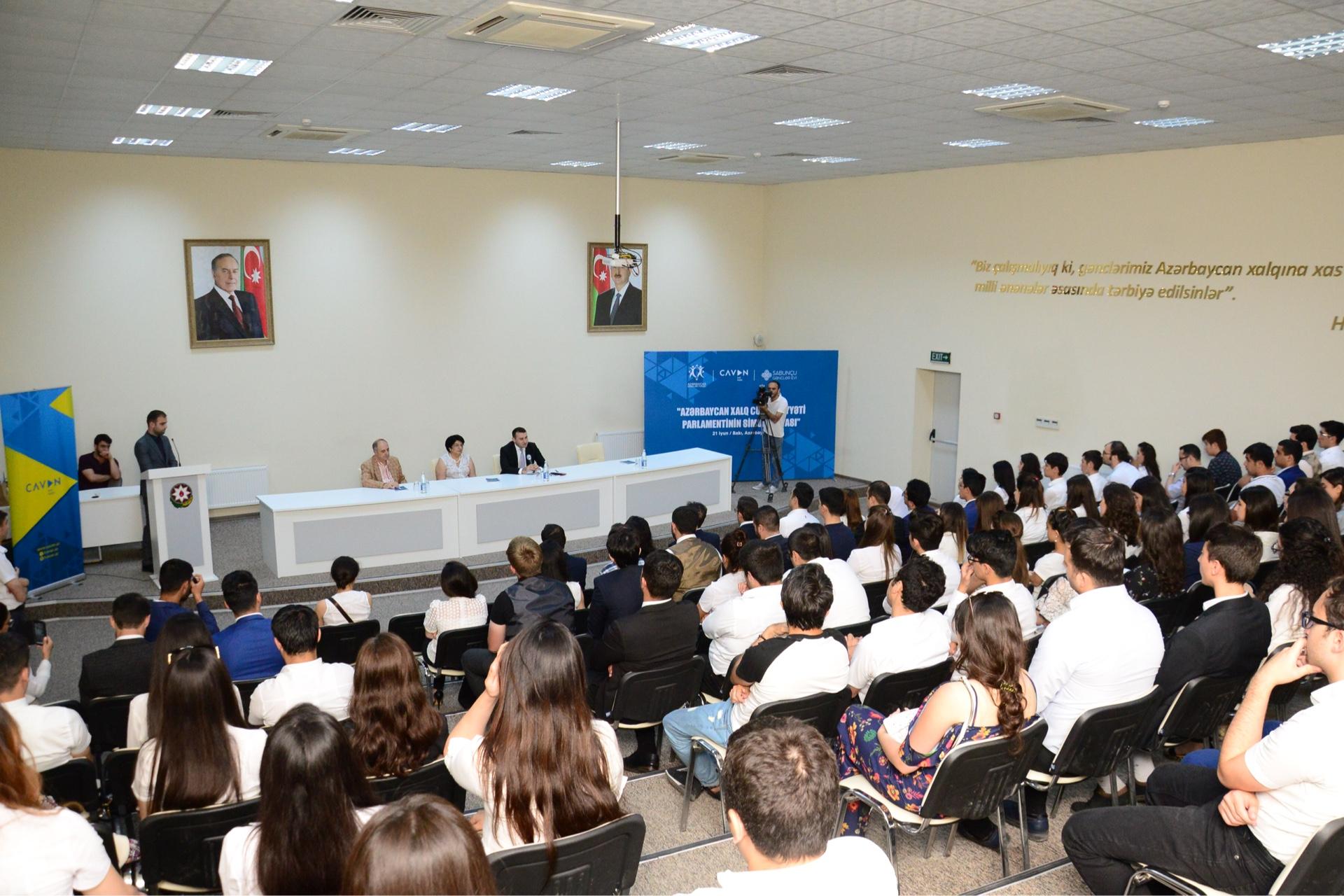 "Azərbaycan Xalq Cümhuriyyəti Parlamentinin Simulyasiyası" adlı tədbir keçirilib (FOTO)