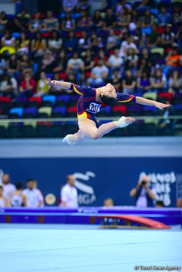 32 ölkədən olan gimnastlar Bakıda Yeniyetmələrin Olimpiya Oyunlarına vəsiqə uğrunda mübarizə aparır (FOTOREPORTAJ)