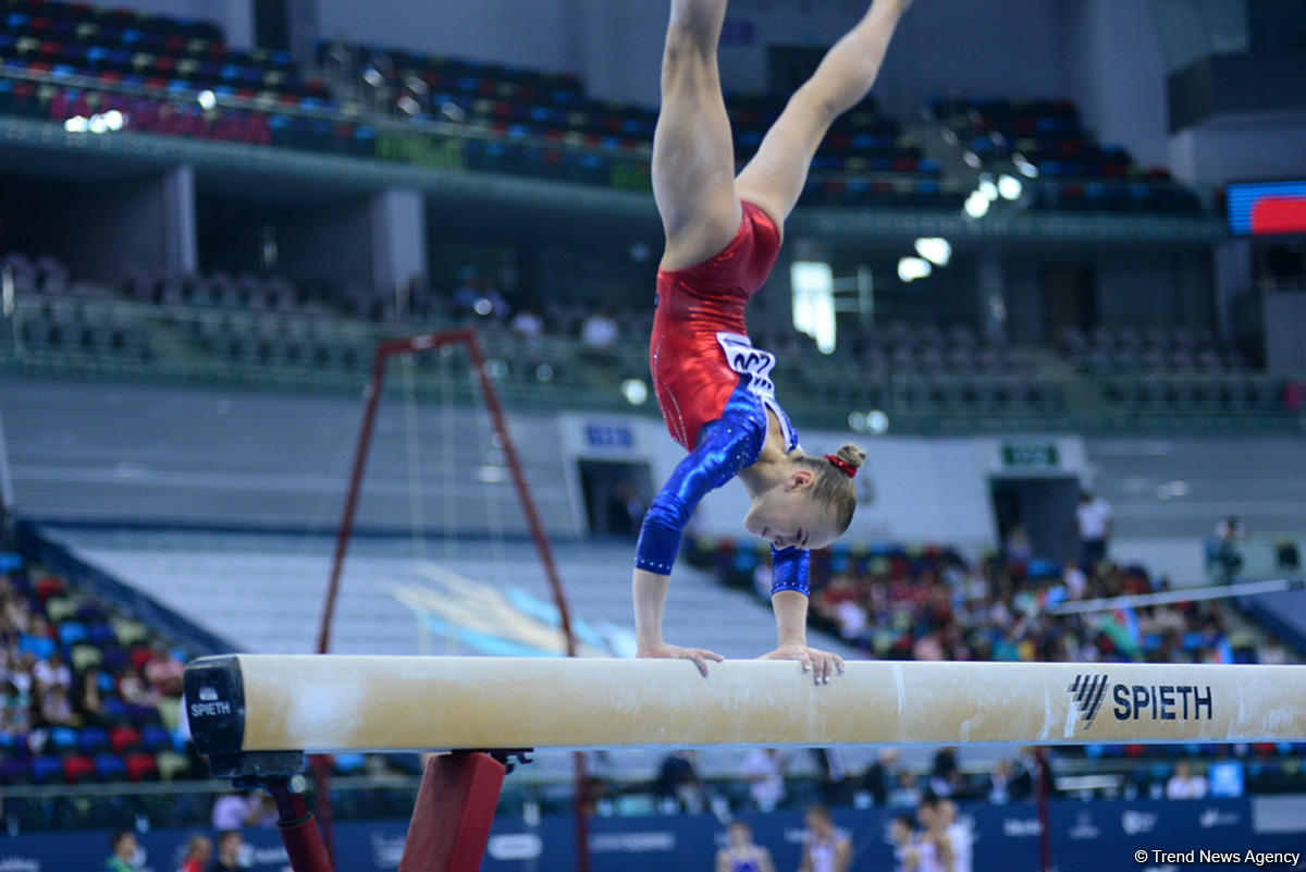 32 ölkədən olan gimnastlar Bakıda Yeniyetmələrin Olimpiya Oyunlarına vəsiqə uğrunda mübarizə aparır (FOTOREPORTAJ)