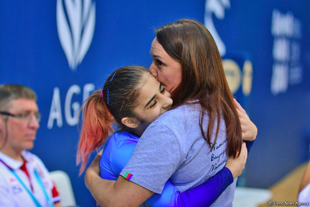 Yeniyetmələrin Olimpiya Oyunlarına vəsiqə uğrunda azərbaycanlı gimnastların çıxışları başlayıb (FOTOREPORTAJ)