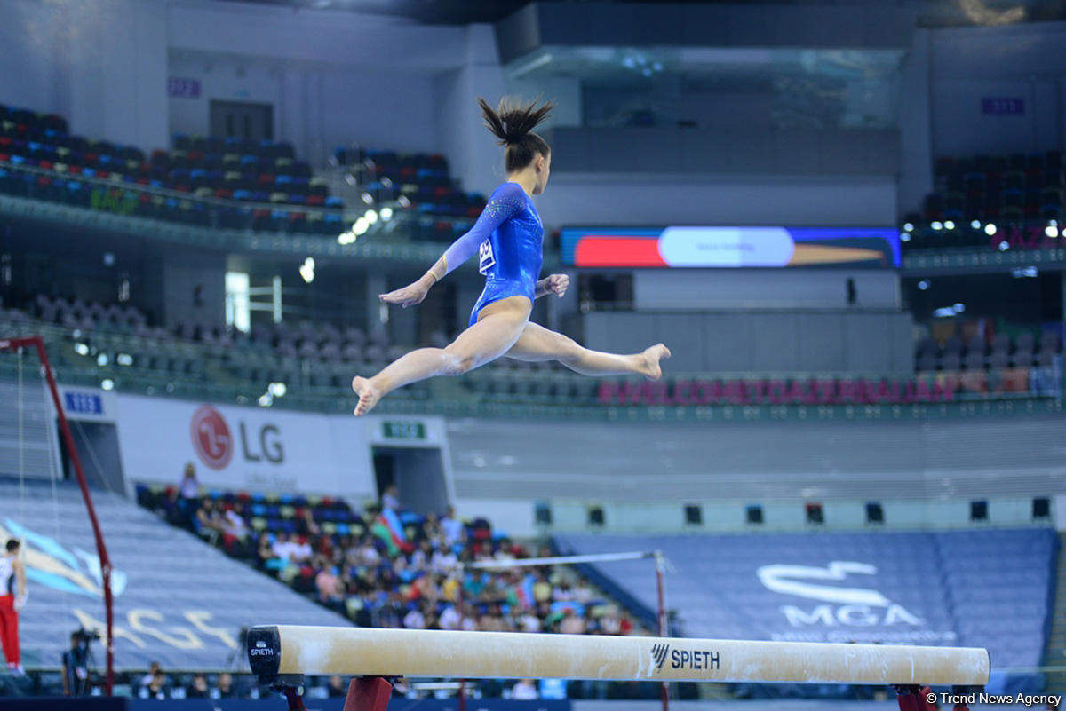 32 ölkədən olan gimnastlar Bakıda Yeniyetmələrin Olimpiya Oyunlarına vəsiqə uğrunda mübarizə aparır (FOTOREPORTAJ)