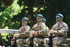 Azərbaycan Silahlı Qüvvələrinin 100 illik yubileyi münasibətilə hərbi parad keçirilib (YENİLƏNİB) (FOTO/VİDEO)