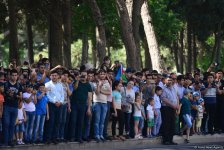 Silahlı Qüvvələrin 100 illiyi və 26 iyun Silahlı Qüvvələr Günü münasibətilə ölkədə yaşanan bayram əhval-ruhiyyəsi FOTOLARDA