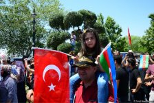 "Türk Ulduzları” Bakı səmasında nümunəvi uçuşlar edib (FOTO)