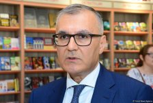 İrəvanın tarixi mərkəzinə dair kitab-fotoalbomun təqdimatı olub (FOTO)