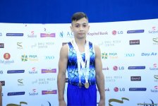 İdman gimnastikası üzrə Azərbaycan birinciliyi və Bakı çempionatında  qaliblər mükafatlandırılıb (FOTO)
