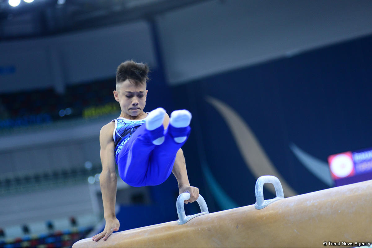 İdman gimnastikası üzrə 25-ci Azərbaycan birinciliyi və Bakı çempionatına start verildi (FOTO)