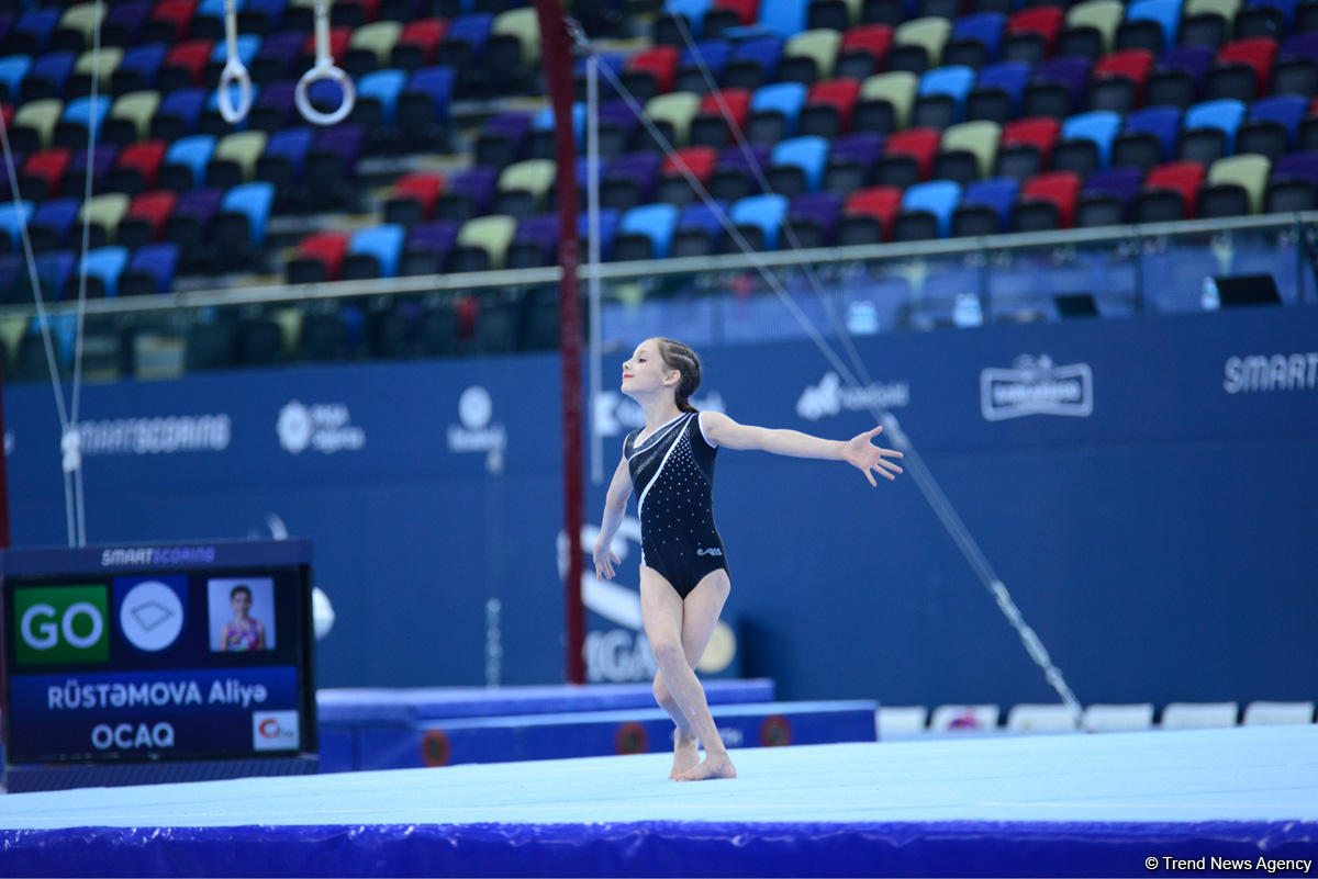 İdman gimnastikası üzrə 25-ci Azərbaycan birinciliyi və Bakı çempionatına start verildi (FOTO)