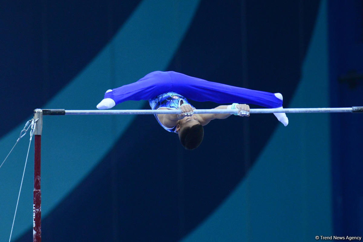 İdman gimnastikası üzrə 25-ci Azərbaycan birinciliyi və Bakı çempionatına start verildi (FOTO)