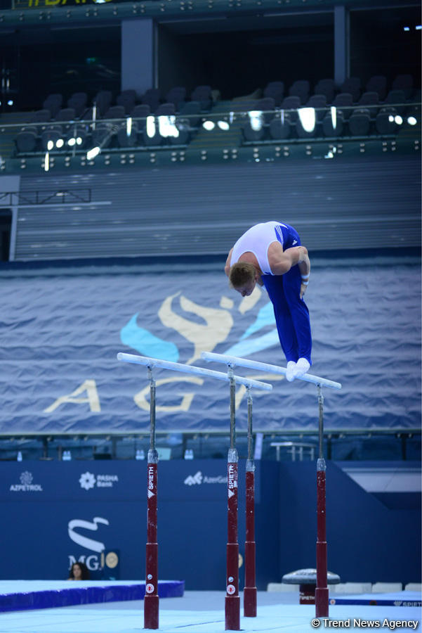 İdman gimnastikası üzrə 25-ci Azərbaycan birinciliyi və Bakı çempionatına start verildi (FOTO)