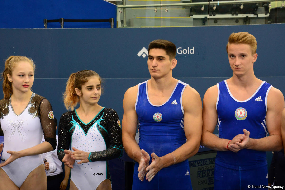 İdman gimnastikası üzrə Azərbaycan birinciliyi və Bakı çempionatında  qaliblər mükafatlandırılıb (FOTO)