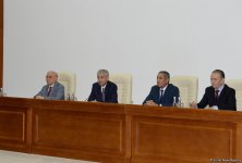 Əli Əhmədov: YAP qarşıdakı iki seçki kampaniyasında da öz fəallığını göstərəcək (FOTO)