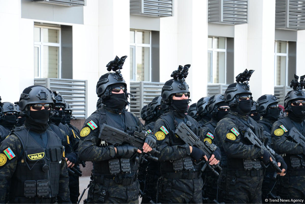 Polisin yeni nəqliyyat texnikası nümayiş olundu (FOTO/VİDEO)