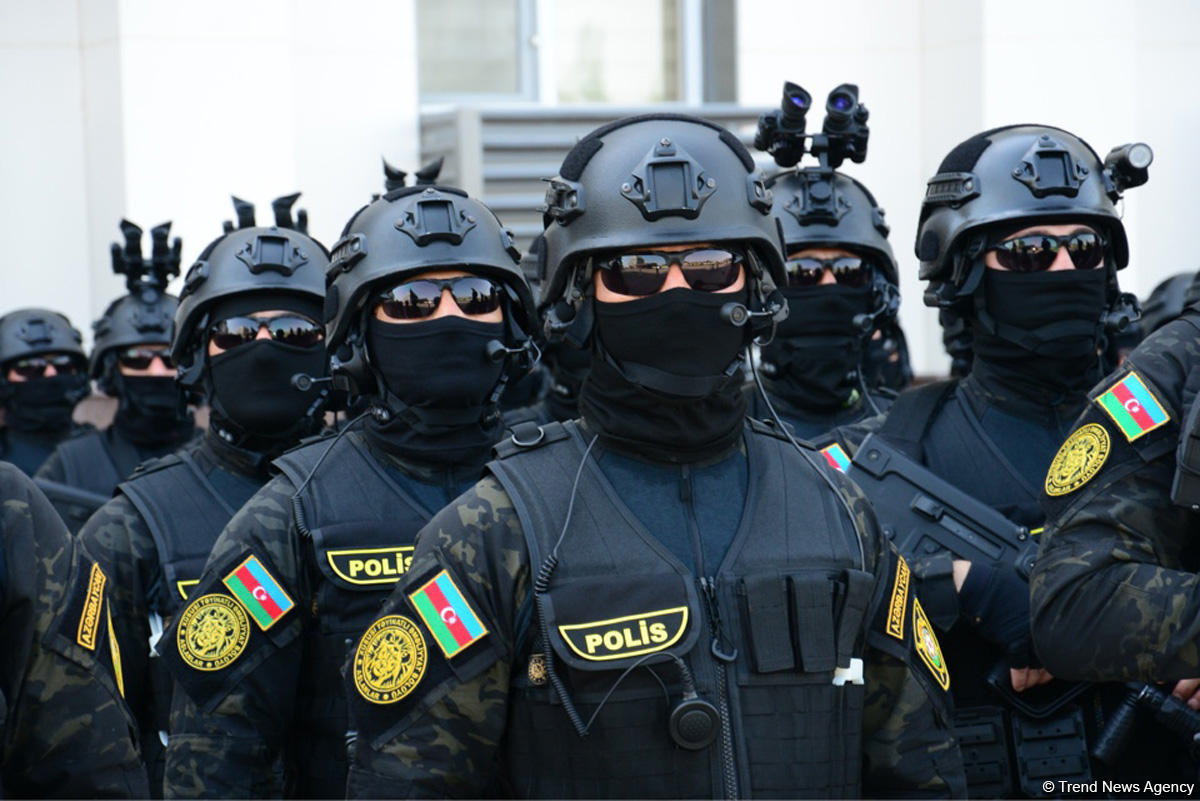 Polisin yeni nəqliyyat texnikası nümayiş olundu (FOTO/VİDEO)